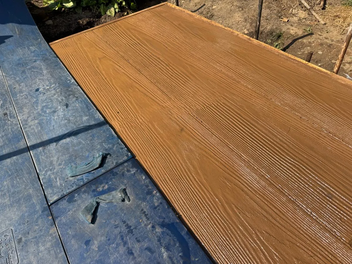 1772113507-Trey Dimarzio-Cedar Plank-Shock Stopper-Terra Cotta Integral-Slab Saver-Dark Gray TE-D-One-Canton, OH 2.webp